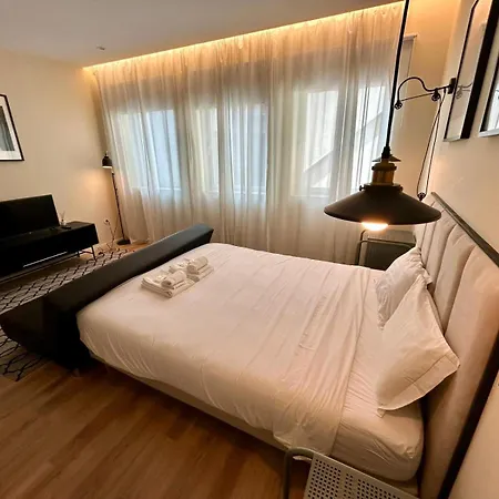 Lemago - Bonjardim Apartament *