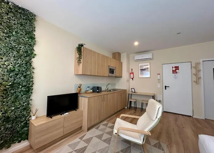 Lemago - Bonjardim Appartement *