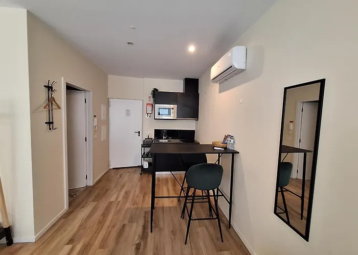 Lemago - Bonjardim Appartement *